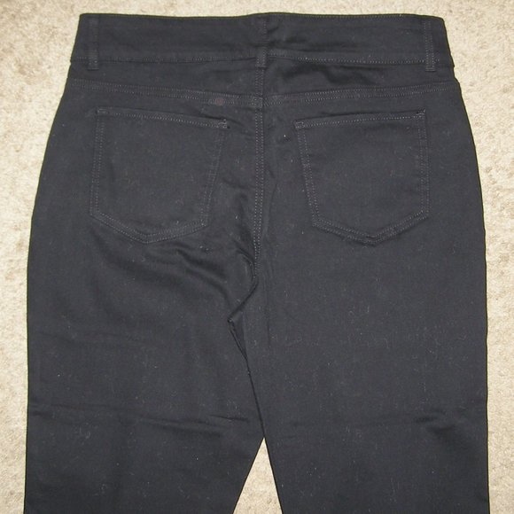 NEW size 10 Style & Co. Capri Black stretch pants - Picture 8 of 11